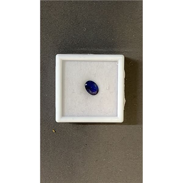 2.4 CT OVAL CUT, HEAT TREATED NATURAL BLUE SAPPHIRE: 6.8MM X 9.5MM