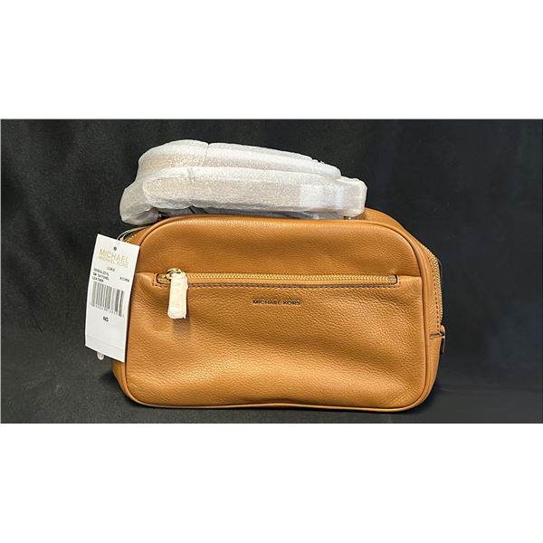 *NEW WITH TAGS* MICHAEL KORS SMALL LEATHER SATCHEL