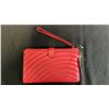 Image 2 : *NEW WITH TAGS* MICHAEL KORS LEATHER DOUBLE ZIP WRISTLET