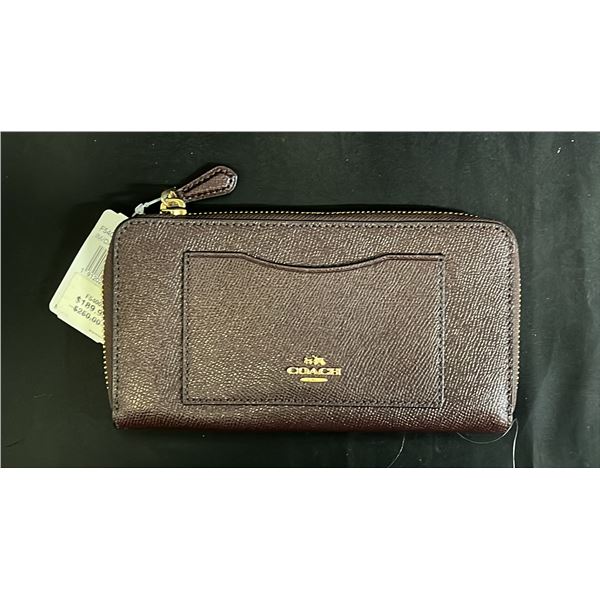 *NEW WITH TAGS* COACH LEATHER ACCORDION ZIPPERED WALLET