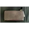 Image 2 : *NEW WITH TAGS* COACH LEATHER ACCORDION ZIPPERED WALLET