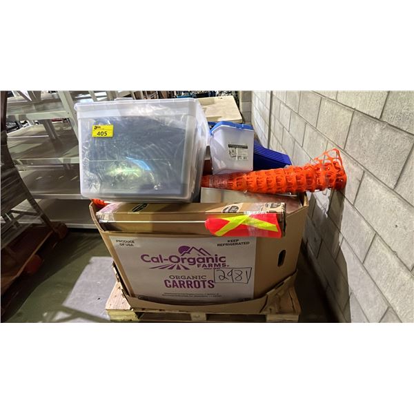 PALLET OF ASSORTED SET DEC: 3D WALL PANELS, HEAVY DUTY SECURITY FENCE, SPLIT LOOMS & MORE -