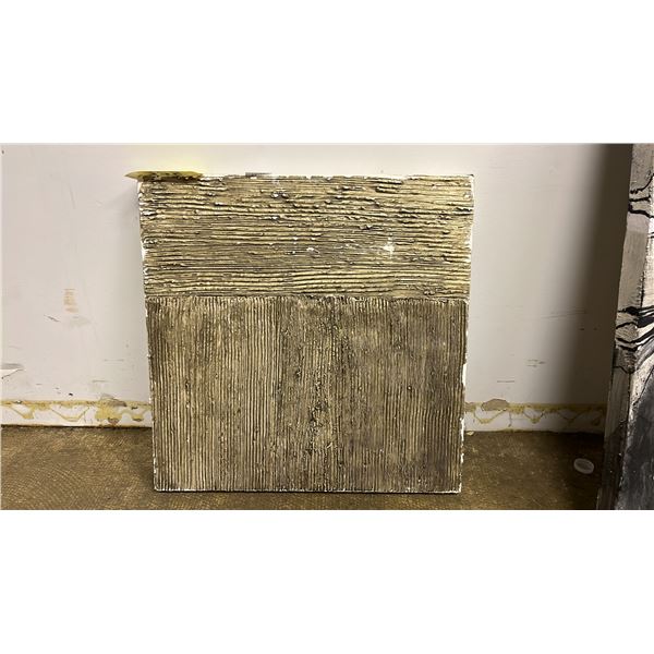 TEXTURED CANVAS WALL ART: 18" X 18"