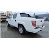 Image 8 : 2008 HONDA RIDGELINE 4WD, 4DR PICKUP, WHITE, VIN 2HJYK16488H001414,
