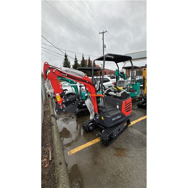 *NEW* CFG INDUSTRIAL MX15RX MINI EXCAVATOR WITH KEY & REPAIR TOOLBOX - 940KG LOAD CAPACITY
