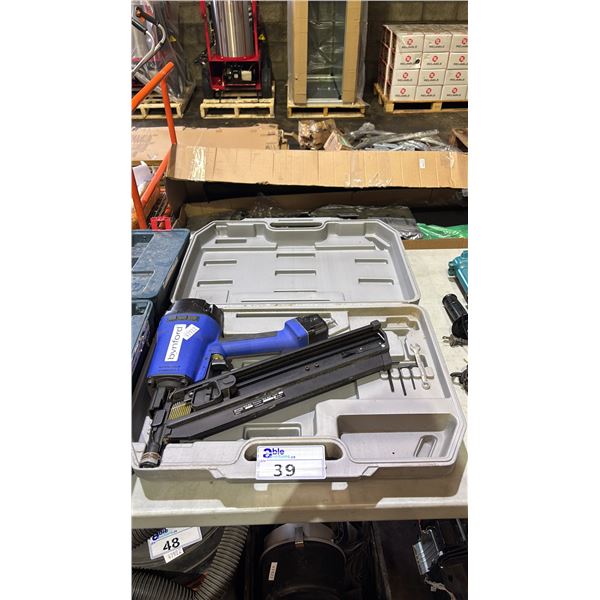 BYNFORD 8-10 GAUGE AIR NAILER WITH CASE