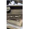 Image 3 : BYNFORD 8-10 GAUGE AIR NAILER WITH CASE