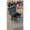 Image 4 : CRAFTSMAN 24 GALLON PORTABLE TOOL CHEST
