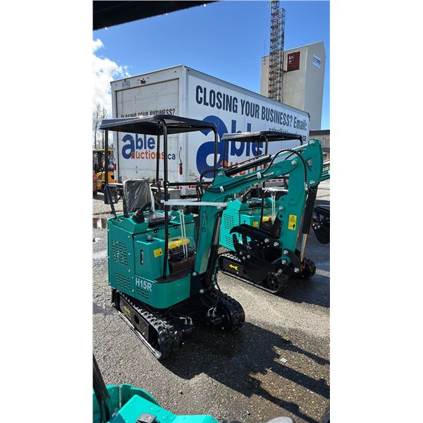 *NEW* CFG INDUSTRIAL H15R MINI EXCAVATOR WITH KEY & REPAIR TOOLBOX - 920KG LOAD CAPACITY