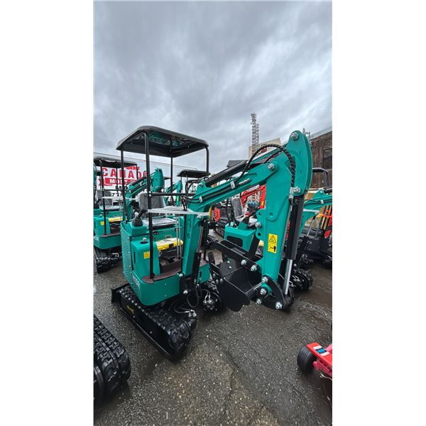 *NEW* CFG INDUSTRIAL H15R MINI EXCAVATOR WITH KEY & REPAIR TOOLBOX - 920KG LOAD CAPACITY