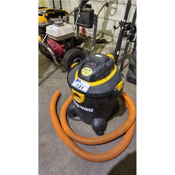 SHOP-VAC 18.9L WET/DRY VACUUM WITH HOSE