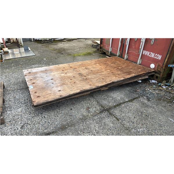 PALLET OF (4) 8' X 4' WOOD PANELS