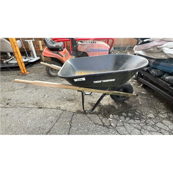 TRUE TEMPER WHEEL BARROW