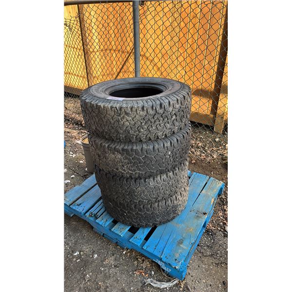 PALLET OF 4 BF GOODRICH ALL TERRAIN T/A 31 X 10.50 R15 LT TIRES