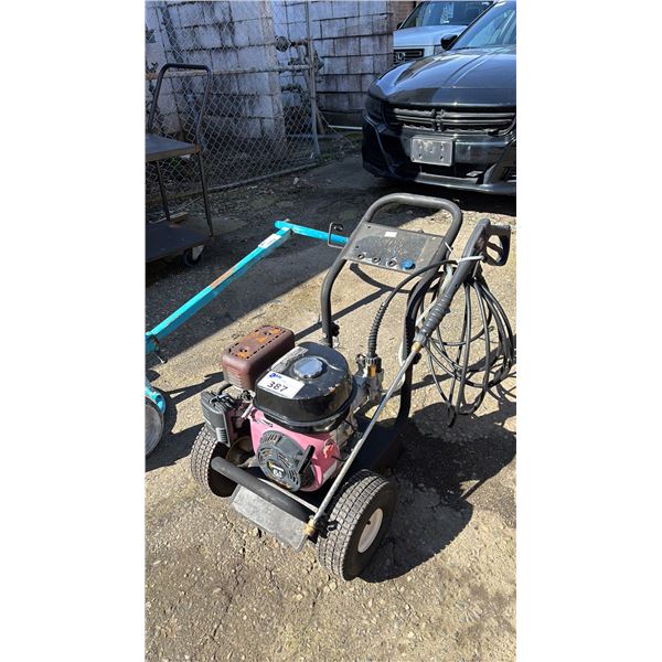 XSTREAM 6.5 HP GAS PRESSURE WASHER WITH WAND