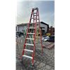 Image 2 : LOUISVILLE 10' ALUMINUM STEP LADDER