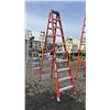 Image 2 : LOUISVILLE 10' ALUMINUM STEP LADDER (MINOR DAMAGE ON TOP STEP)