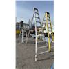 Image 2 : 10' ALUMINUM A-FRAME STEP LADDER