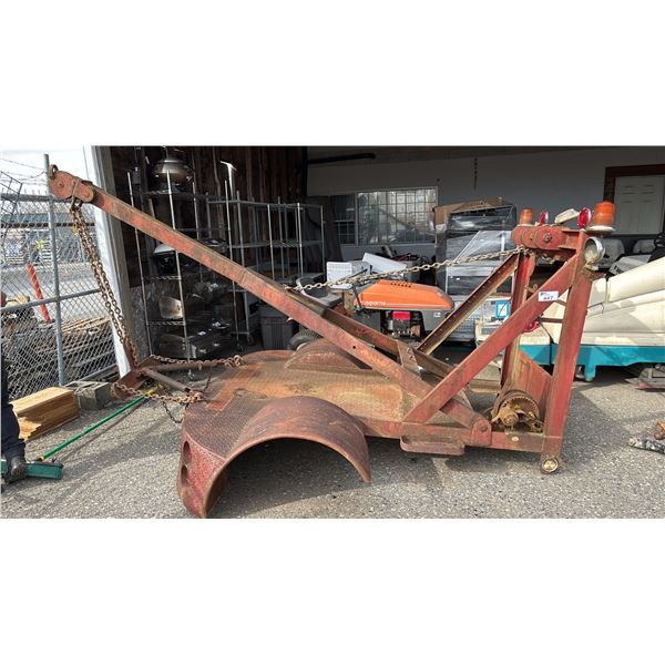VINTAGE TOW TRUCK BED