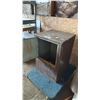 Image 3 : METAL STORAGE BOX 18" X 18" X 27"