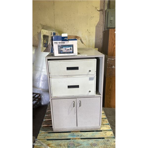 3 COMPARTMENT STORAGE UNIT