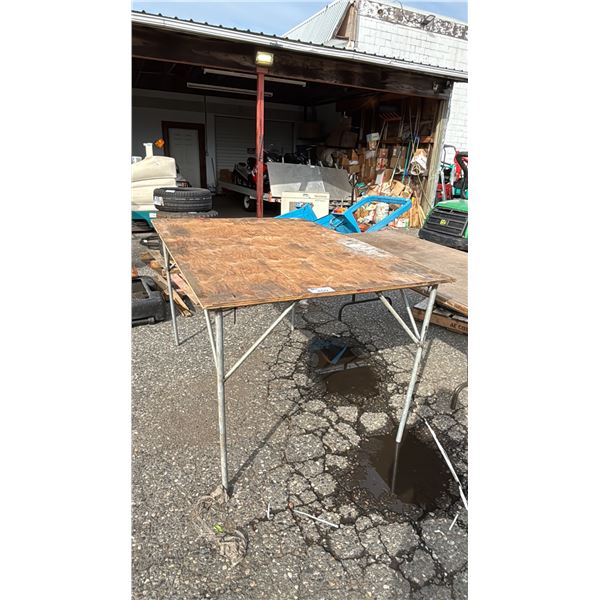 WOOD TABLE WITH METAL LEGS 65" X 46" X 38"