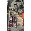 Image 1 : ASSORTED LIGHTS