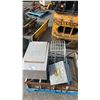Image 2 : PALLET OF ASSORTED METAL ITEMS INCLUDING; PORTABLE SHELVING UNIT, CAGE BOX, STORAGE BOX & MORE
