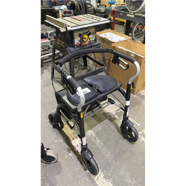 EVOLUTION FOLDING WALKER