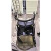 Image 4 : EVOLUTION FOLDING WALKER