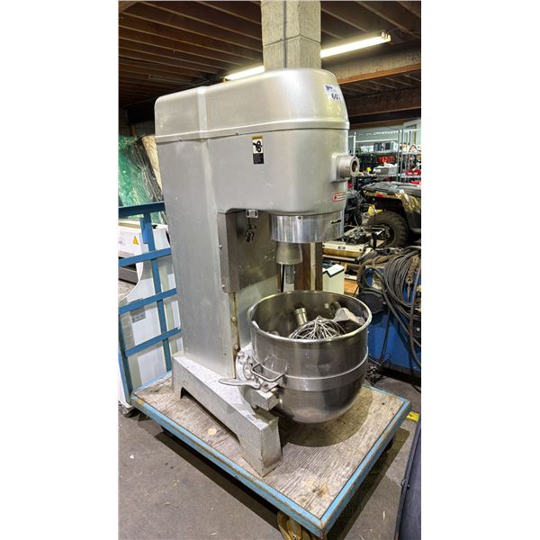 EURODIB LINKRICH COMMERCIAL MIXER & GRINDER WITH ATTACHMENTS: MODEL M608