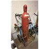 Image 2 : WELDING CART WITH OXYGEN TANK & CUTTING TORCHES