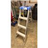 Image 1 : EAGLE 4' ALUMINUM STEP LADDER
