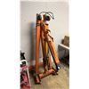 Image 2 : 2 TON FOLDABLE HYDRAULIC ENGINE HOIST