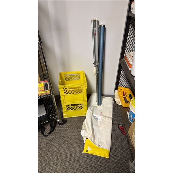 BANNER, PROJECTION SCREEN & MILK CRATES