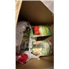 Image 4 : BOX OF FLASHLIGHTS & OTHER ASSORTED ITEMS