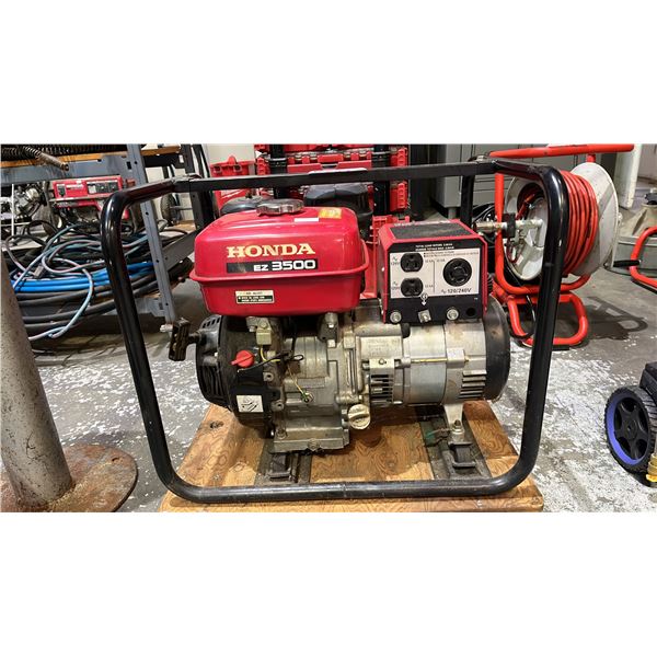 HONDA EZ3500 GAS POWERED PORTABLE GENERATOR