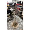 Image 2 : INDUSTRIAL PEDESTAL MOUNTED BELT SANDER