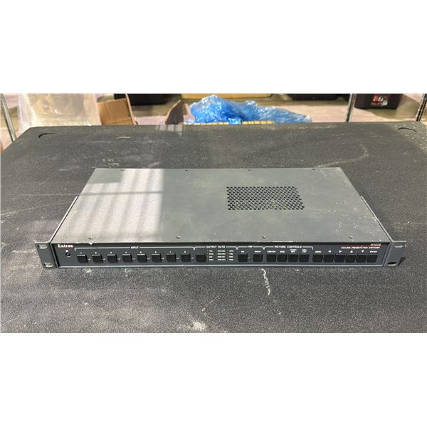 EXTRON IN1508 SCALING PRESENTATION SWITCHER *NO CORDS OR CABLES*
