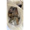Image 3 : 2 TOTES OF ASSORTED ROCK SAMPLES