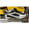 Image 2 : (3) *NEW* PAIRS OF LADIES EASTON DIAMOND LO WFII BASEBALL CLEATS: SIZE 10