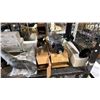 Image 4 : SHELF OF ASSORTED AUTOMOBILE PARTS