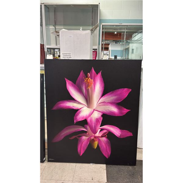 LARGE FLORAL CANVAS WALL ART 36" X 41.5" *SOME DAMAGE TO CANVAS*