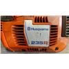 Image 3 : HUSQVARNA 235R GAS TRIMMER WITH ERGONOMIC HANDLE