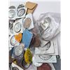 Image 8 : GBA Treasure Chest - Lot of Tokens, Medals, Trade Dollars, ect