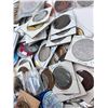 Image 11 : GBA Treasure Chest - Lot of Tokens, Medals, Trade Dollars, ect