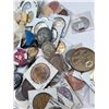 Image 8 : GBA Treasure Chest - Lot of Tokens, Medals, Trade Dollars, ect