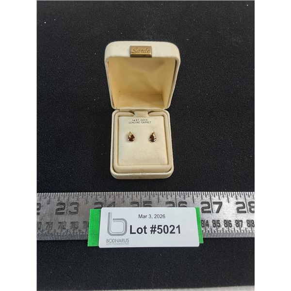 ^ Sarde 14K Gold Genuine Garnet Earrings-Unauthenticated