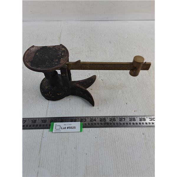 Antique Gurney S-278 Cast Iron Scale - Broken Plate