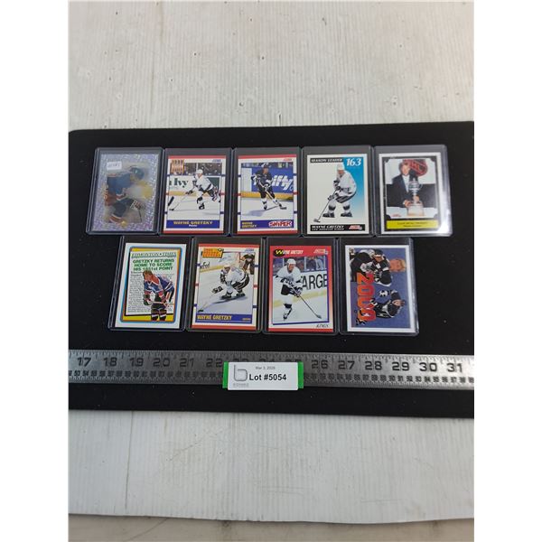 (9) Assorted Wayne Gretzky Collector Cards - Unauthenticated